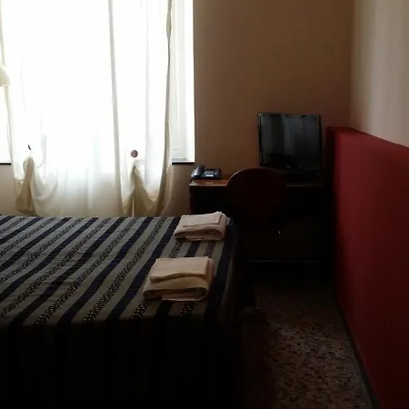 Acquaverde Отель 2*